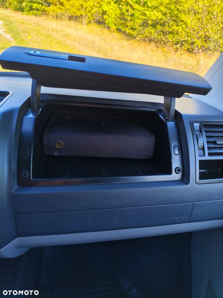 Volkswagen Transporter - 27