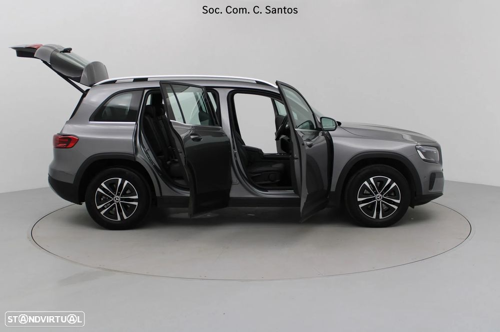 Mercedes-Benz GLB 200 Standard - 12