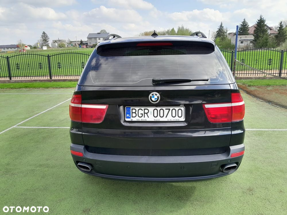 BMW X5 4.8i xDrive - 3