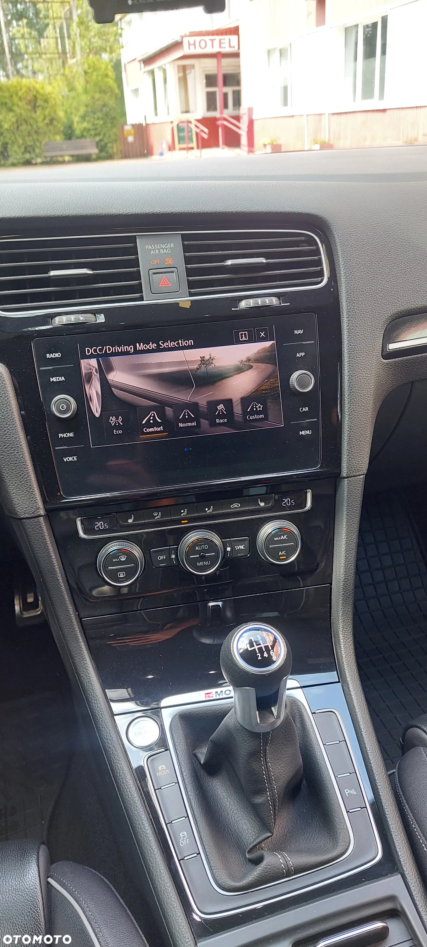 Volkswagen Golf R 4Motion BlueMotion Technology - 13