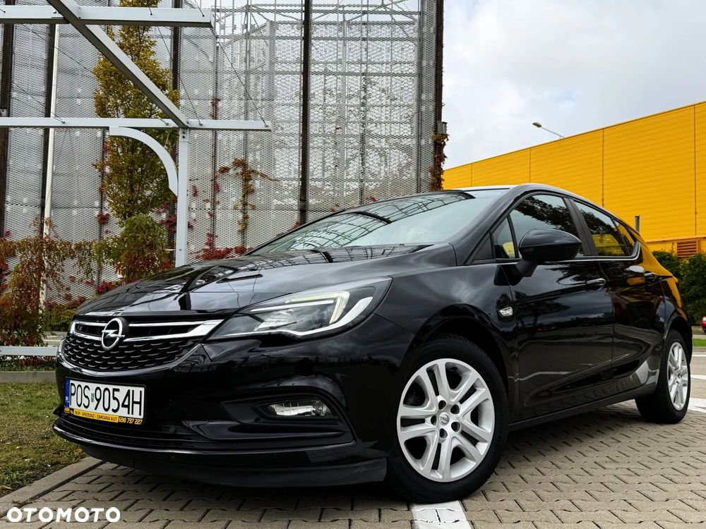 Opel Astra 2017 photo 2