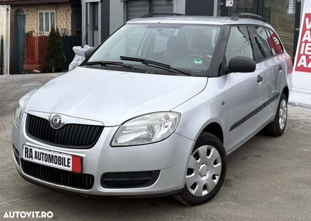 Skoda Fabia 1.2 HTP STYLE EDITION - 2