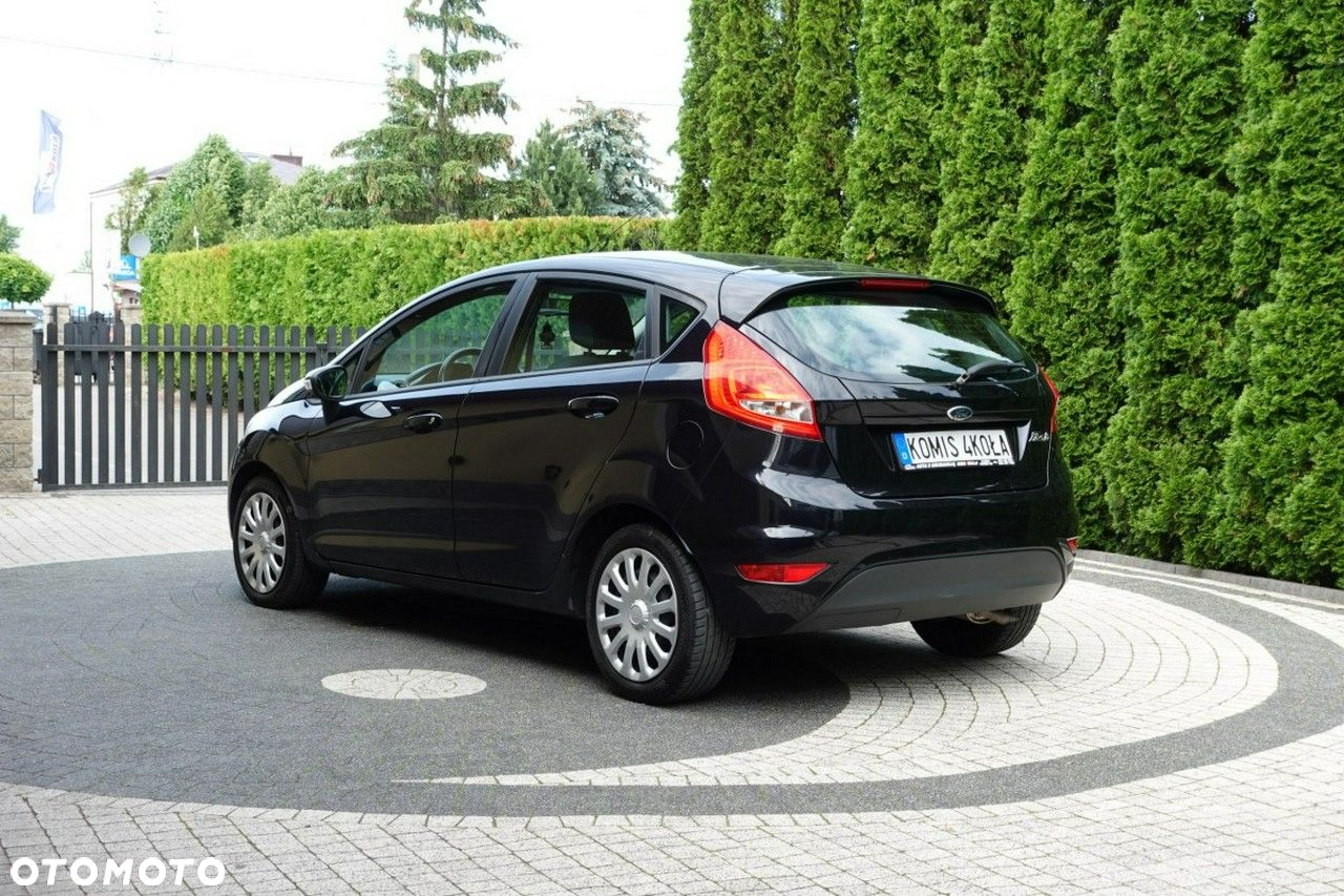 Ford Fiesta - 6