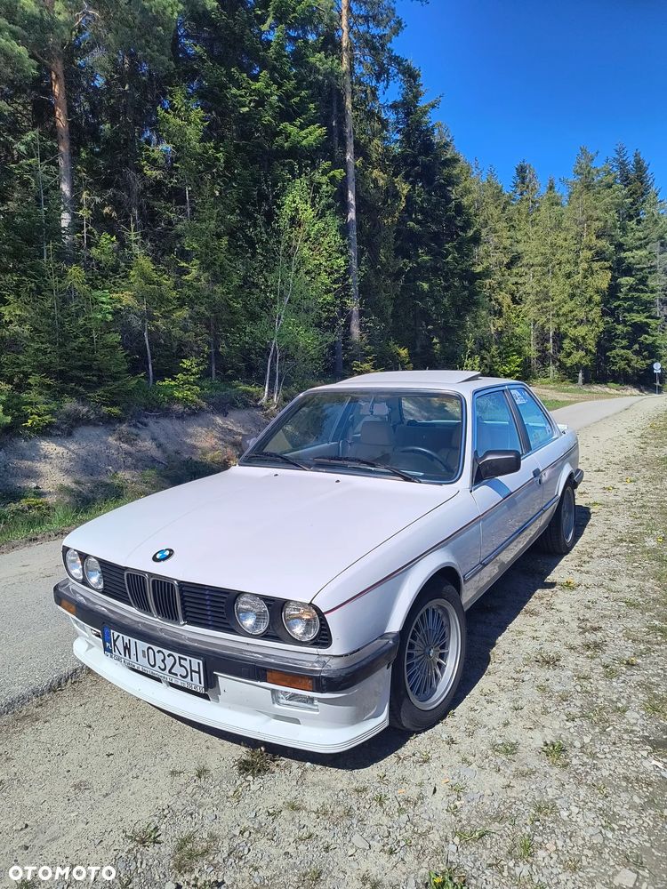 BMW Seria 3 325e - 1