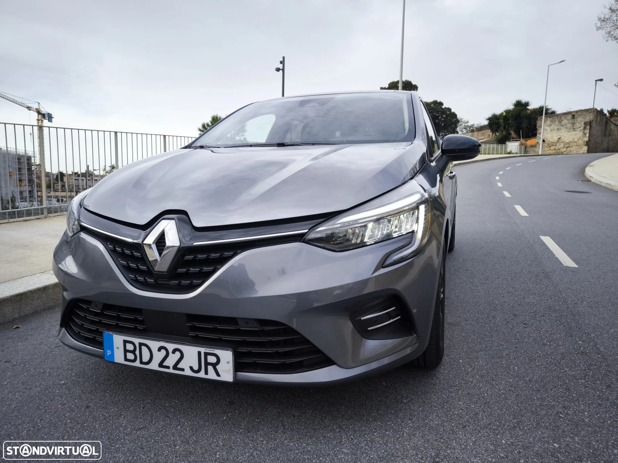 Renault Clio 1.0 TCe Evolution Bi-Fuel - 3