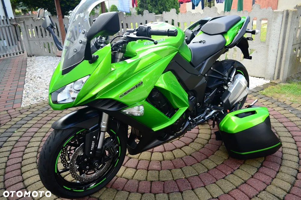 Kawasaki Ninja 1000 SX - 23