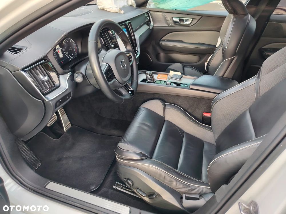 Volvo V60 - 16
