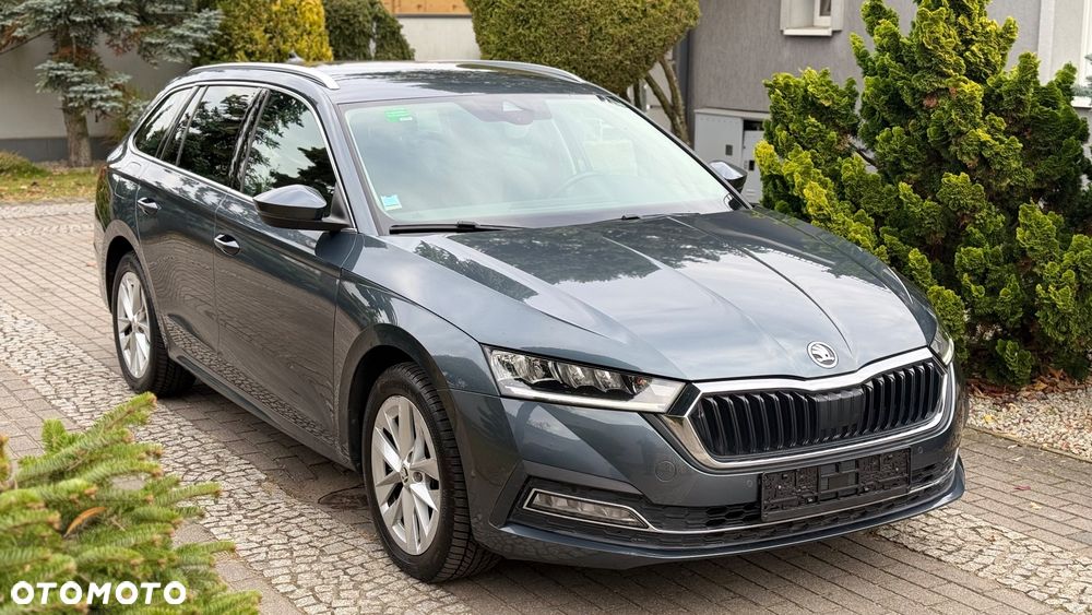 Skoda Octavia 2.0 TDI 4x4 DSG Ambition - 4