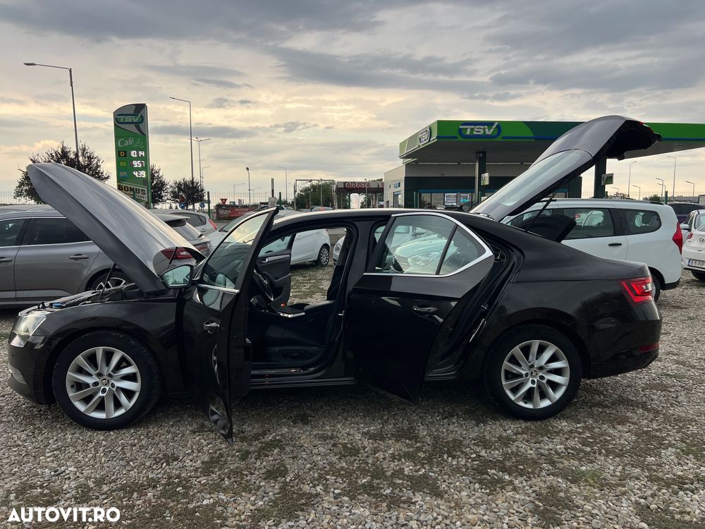 Skoda Superb 1.8 TSI DSG Style - 14