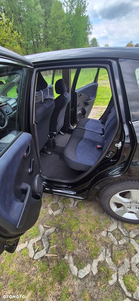 Honda Jazz 1.2 Base - 15