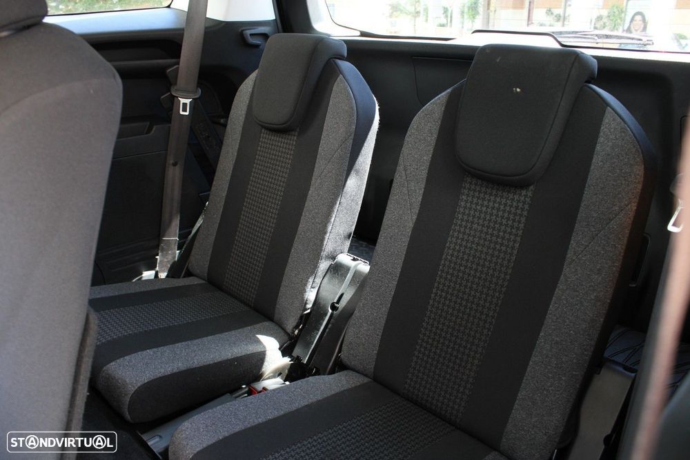 Peugeot 5008 BlueHDI 130 EAT8 Allure - 48