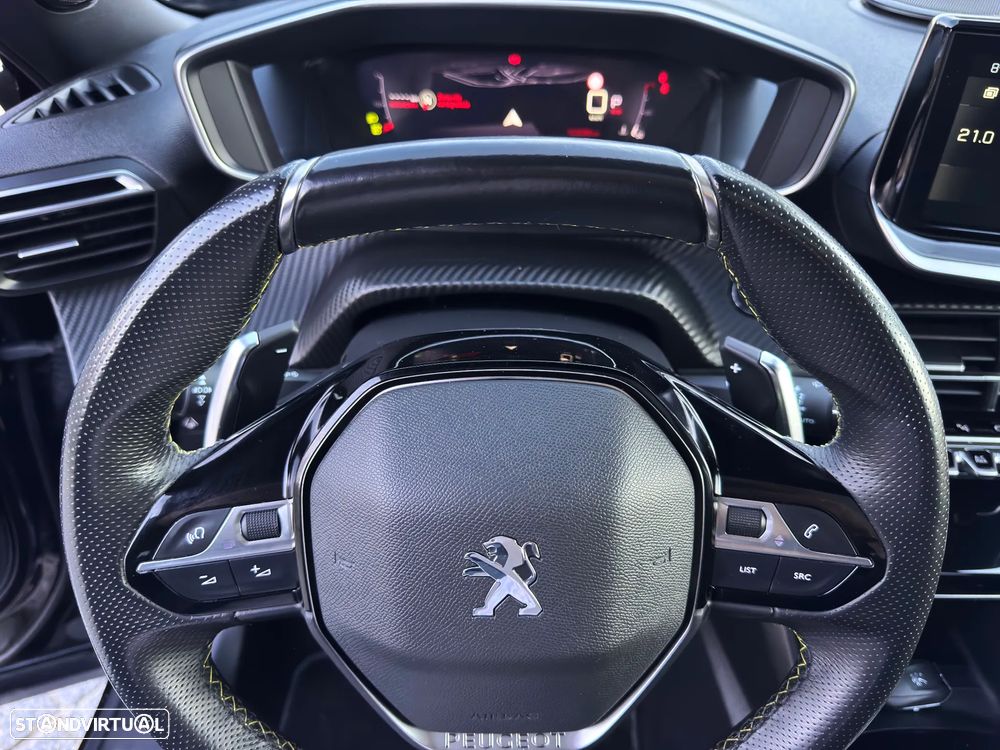Peugeot 2008 1.2 PureTech GT Pack EAT8 - 23