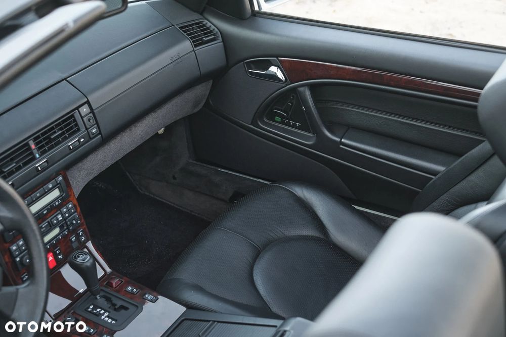 Mercedes-Benz SL 320 - 22