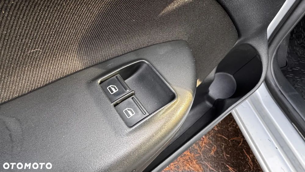 Skoda Octavia 1.6 Style - 10