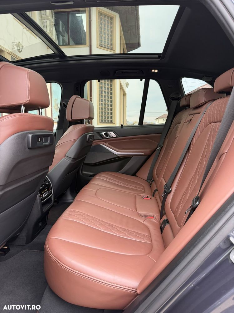 BMW X5 xDrive45e - 16