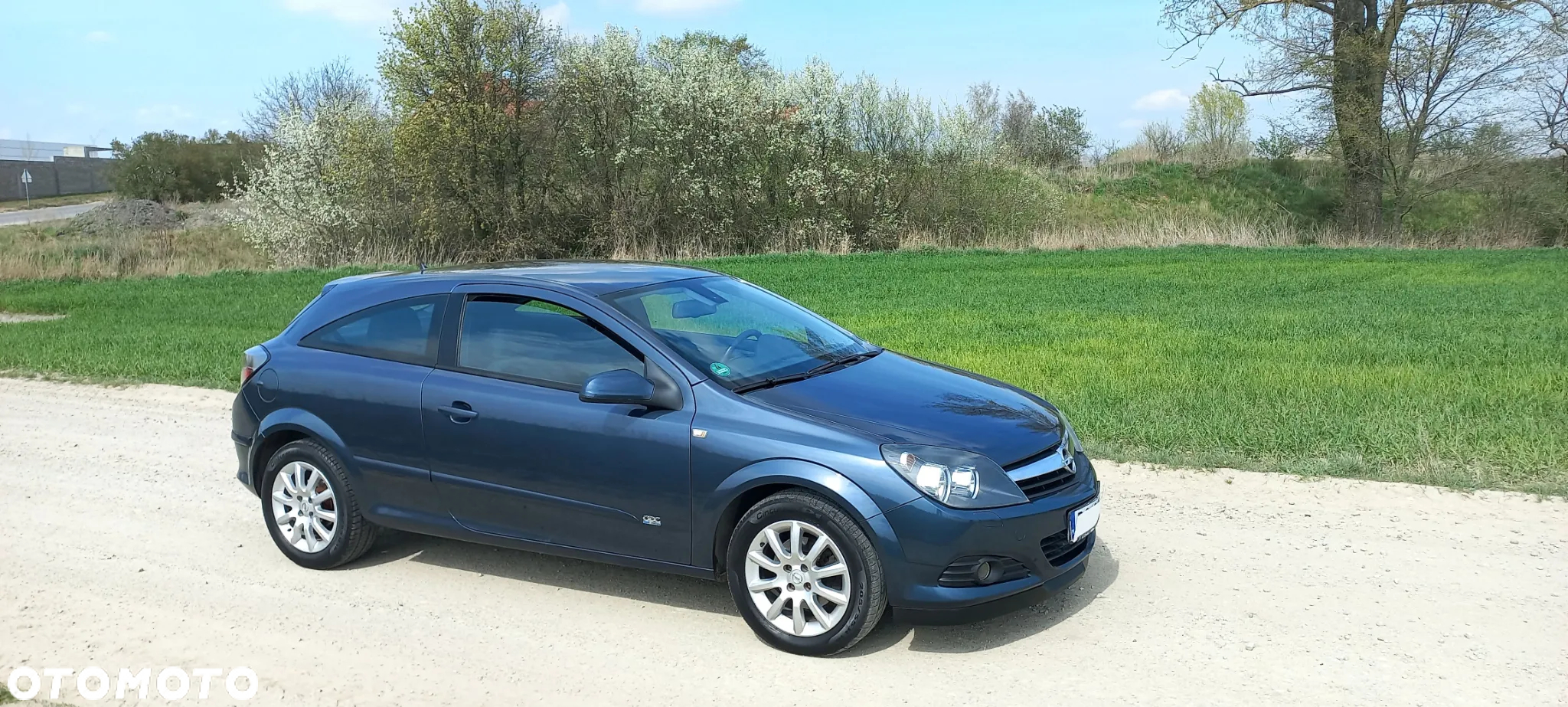 Opel Astra GTC 1.6 - 2