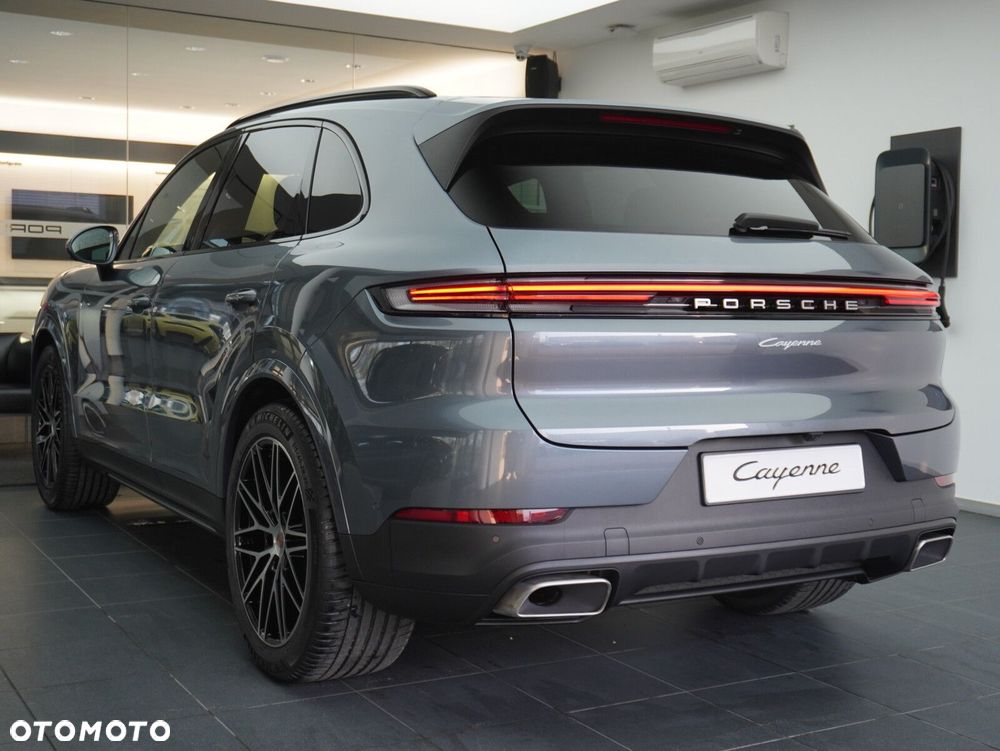 Porsche Cayenne - 17
