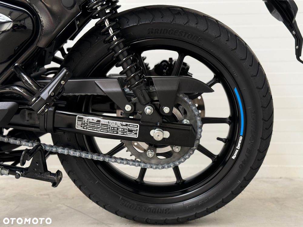 Royal Enfield HNTR - 30