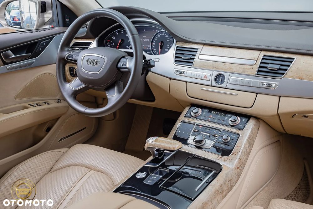 Audi A8 - 26
