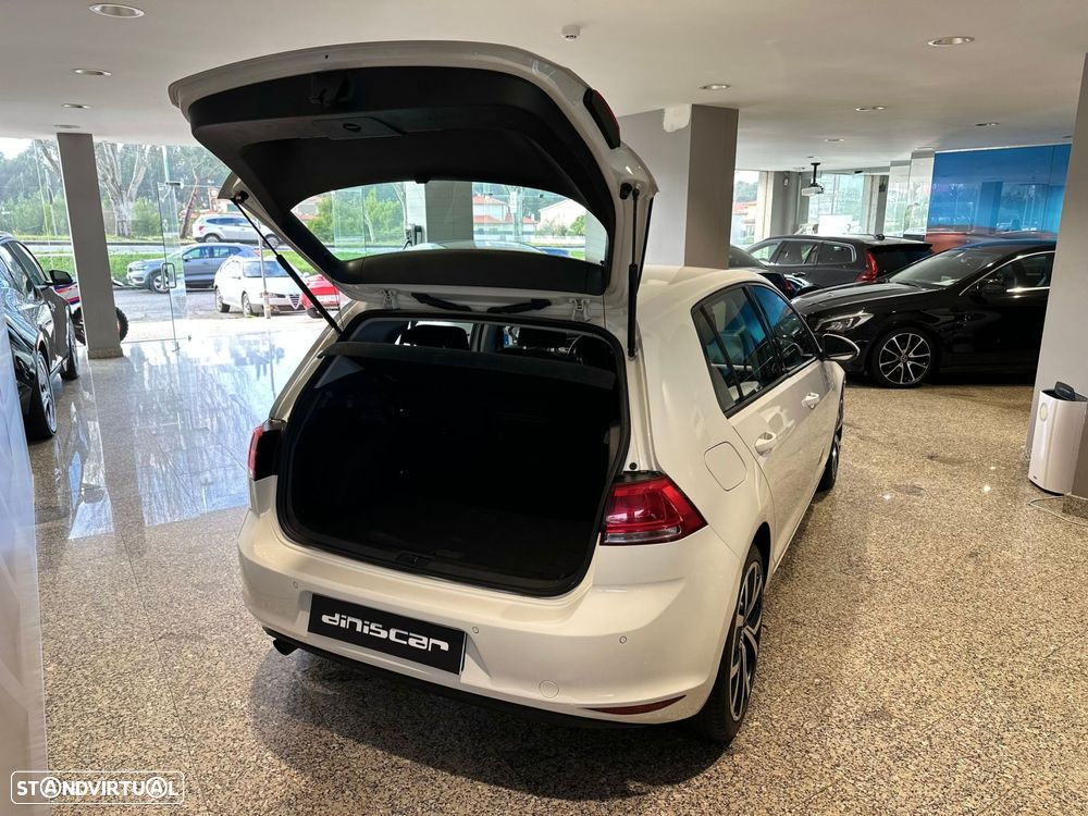 VW Golf 1.6 TDi Trendline - 29