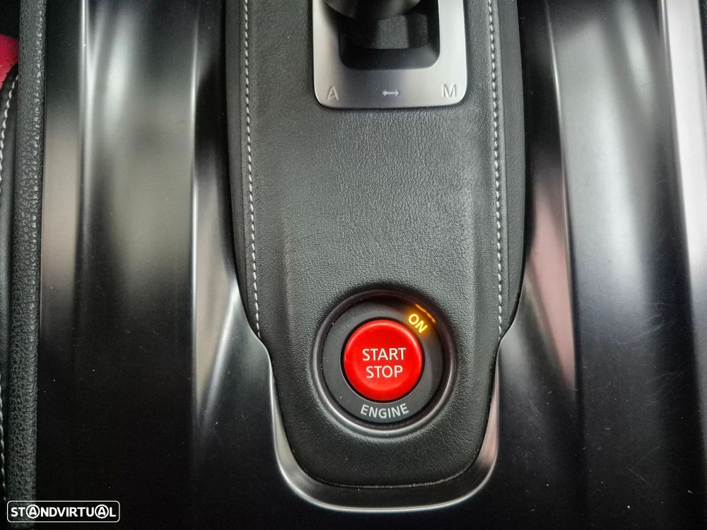 Nissan GT-R 3.8 V6 Black Edition - 35