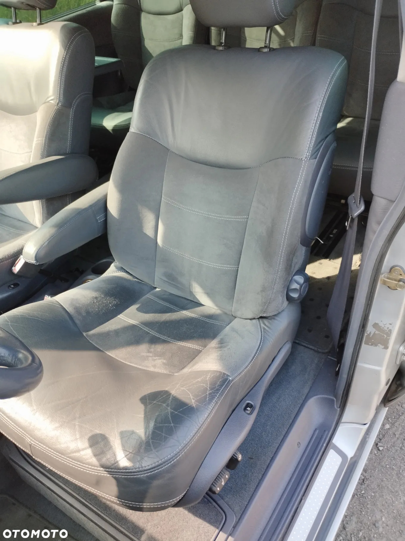 Renault Espace 3.0 V6 Privilege - 33