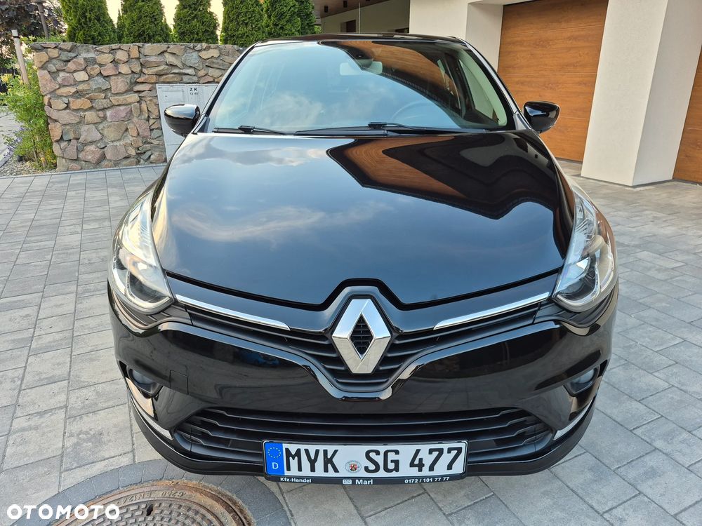 Renault Clio 1.2 16V 75 LIMITED - 21