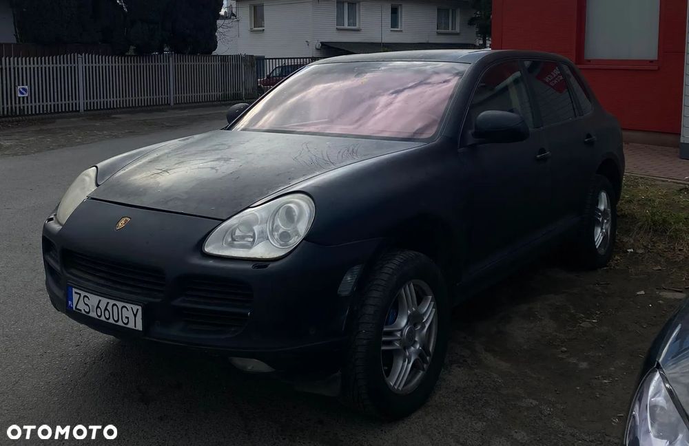 Porsche Cayenne - 5