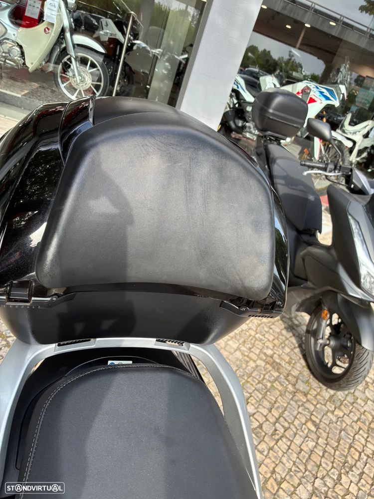 Honda SH 300 IA - 10