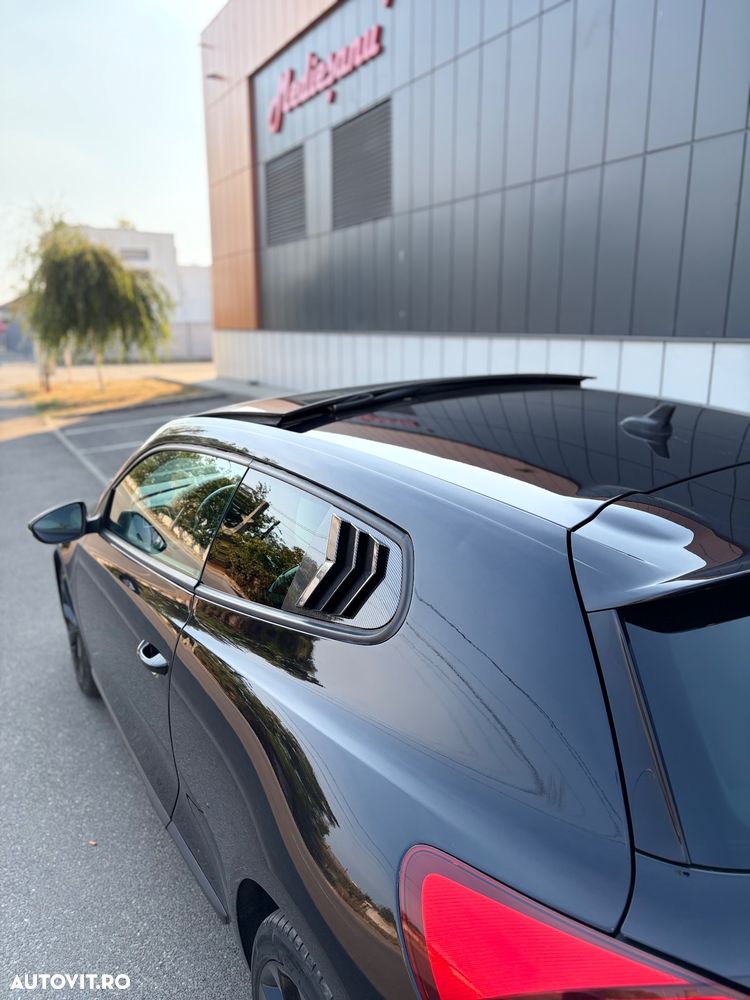 Volkswagen Scirocco 2.0 TDI (Blue Motion Technologie) - 5