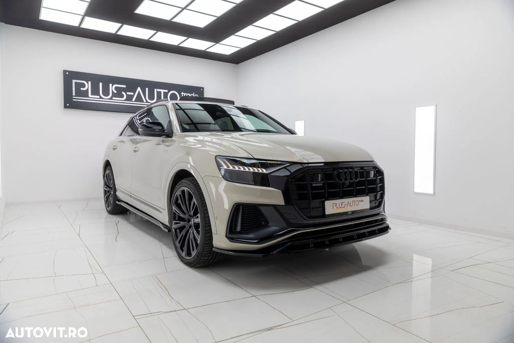 Audi Q8 55 TFSIe quattro tiptronic - 1