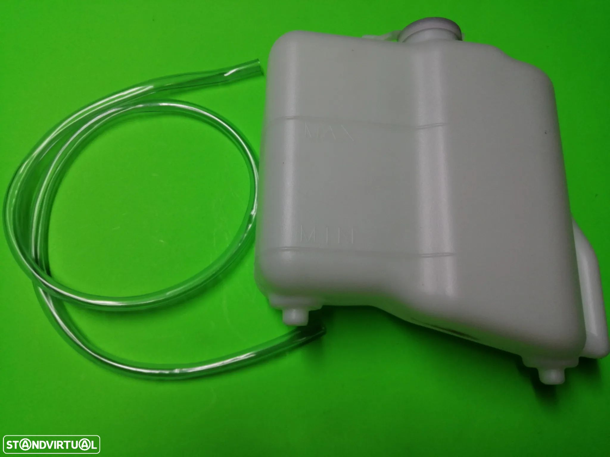 Reservatório / Depósito / Vaso De Expansão Da Água Do Radiador - Isuzu D-Max - 1
