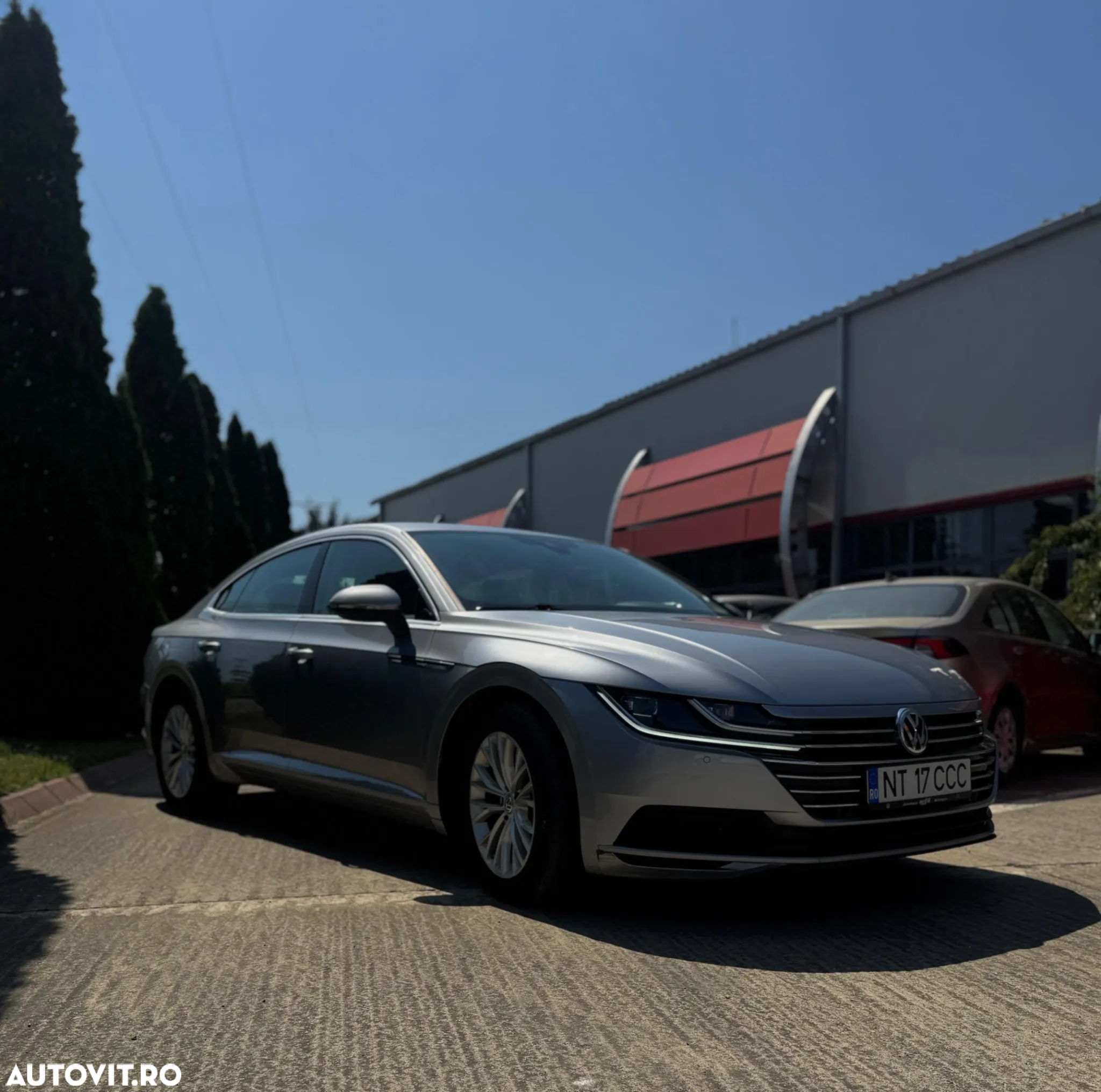 Volkswagen ARTEON 2.0 TDI SCR DSG Elegance - 2