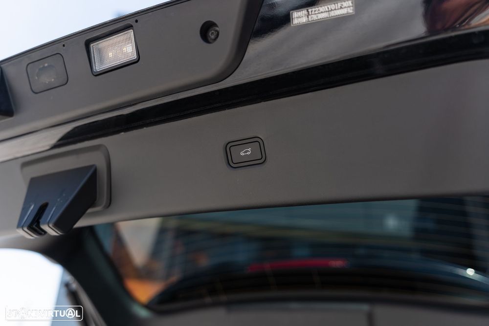 Xpeng G6 RWD Standard Range - 30