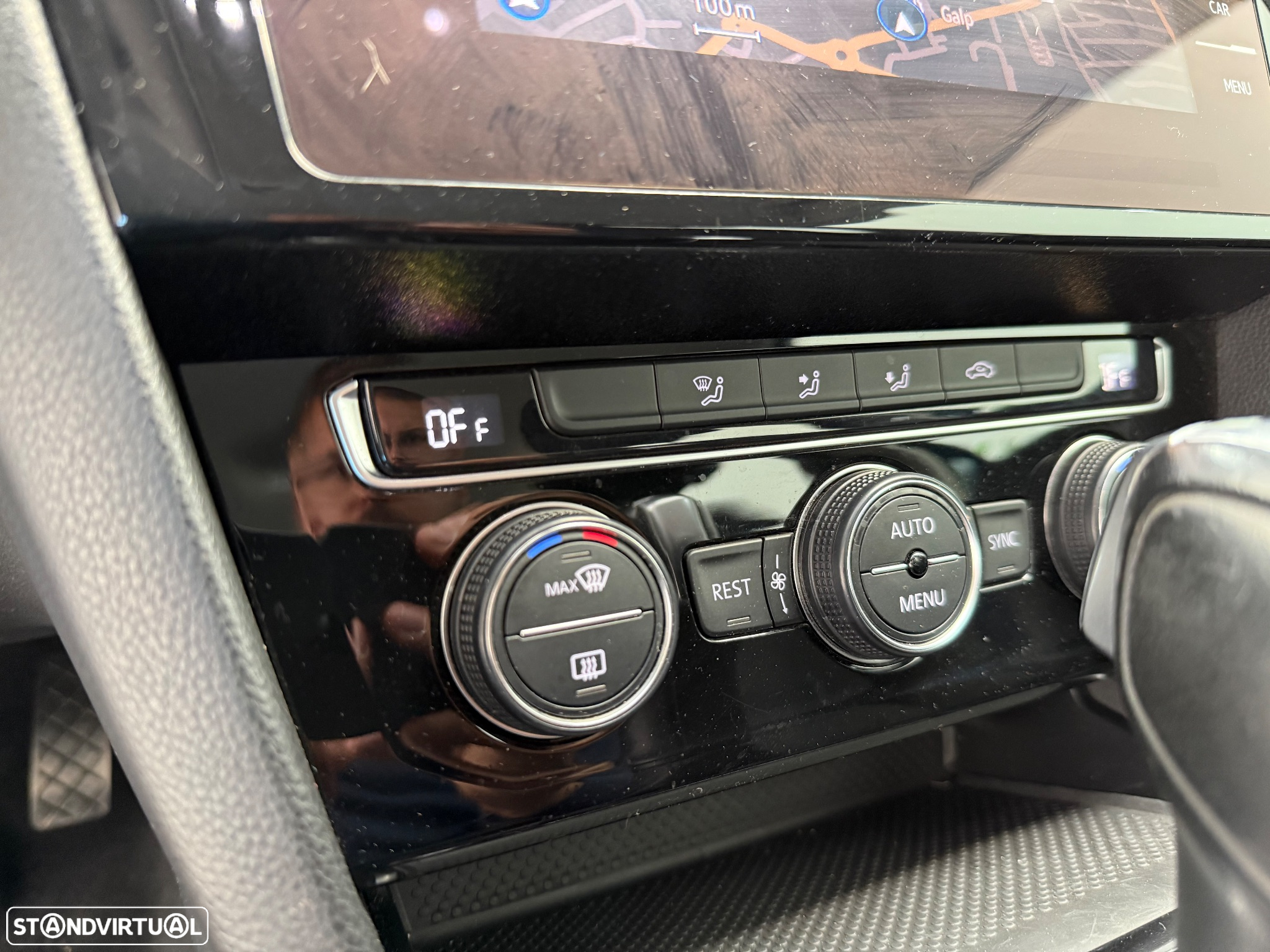 VW Passat Variant 1.6 TDI Confortline DSG - 17