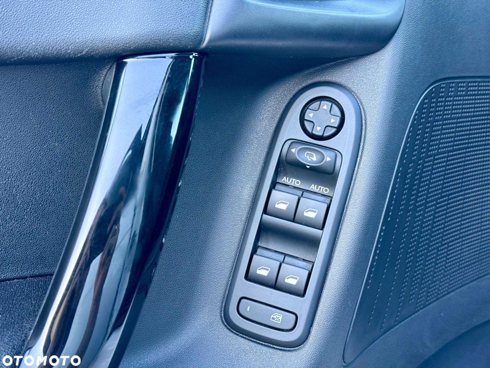 Citroën C3 1.2 PureTech Exclusive - 17