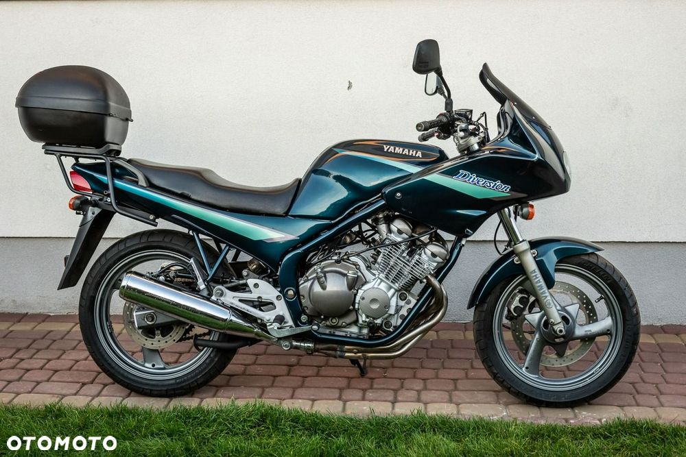 Yamaha XJ - 2