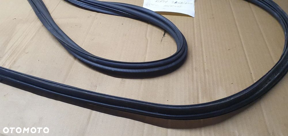 Uszczelka klapy bagażnika Opel Meriva A 13121763 - 3