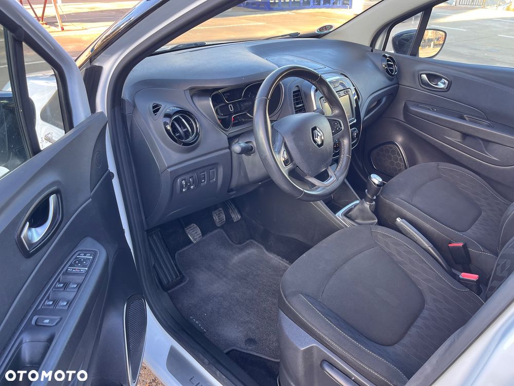 Renault Captur - 10