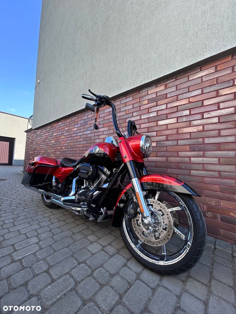 Harley-Davidson Touring Road King - 1