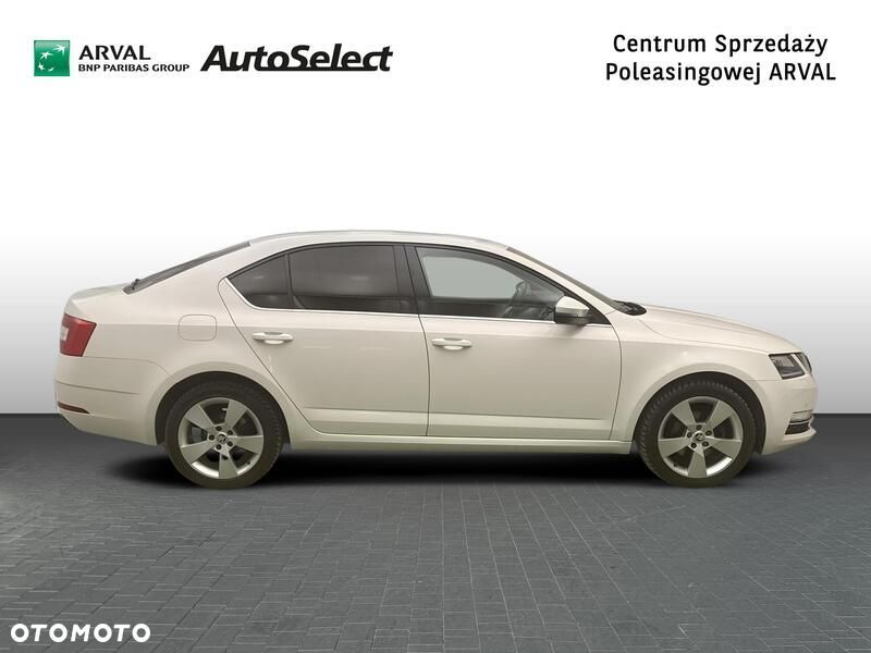 Skoda Octavia 2.0 TDI SCR Style DSG - 7