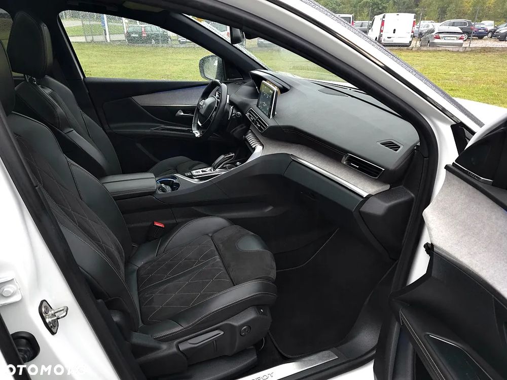 Peugeot 5008 BlueHDi 180 EAT8 GT - 21