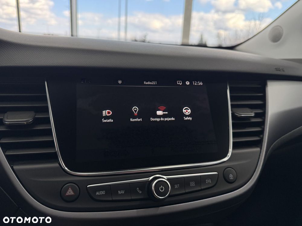 Opel Crossland X - 31