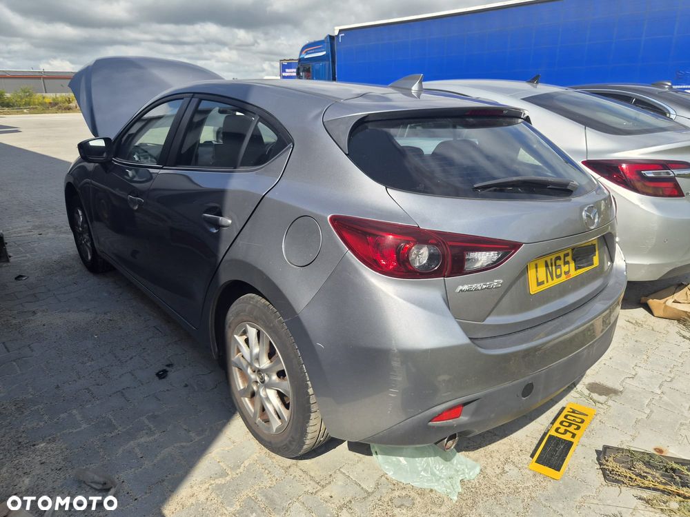 Mazda 3 - 3