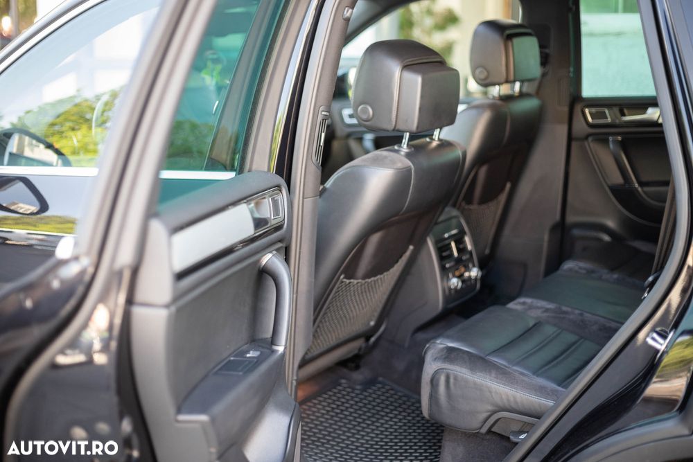 Volkswagen Touareg 3.0 V6 TDI BMT - 28