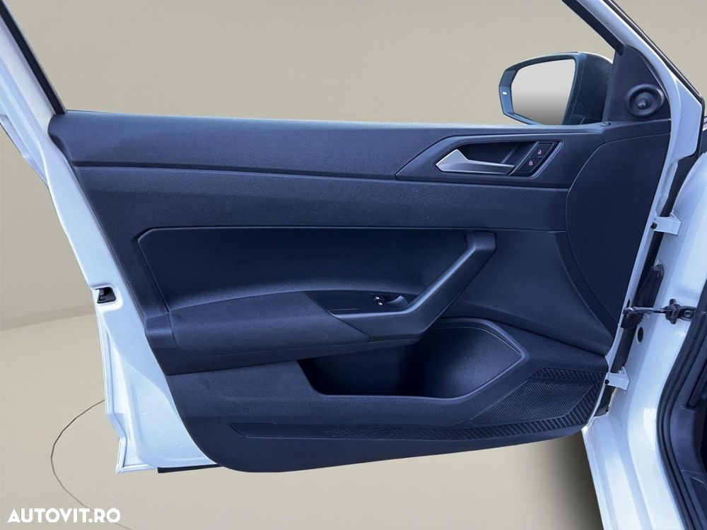 Volkswagen Polo 1.0 Trendline - 28