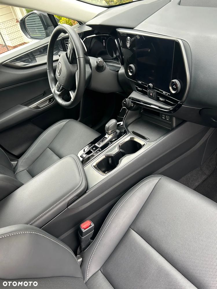 Lexus NX 350h Business AWD - 10