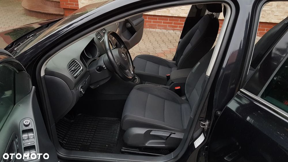 Volkswagen Golf 1.6 TDI Highline - 20