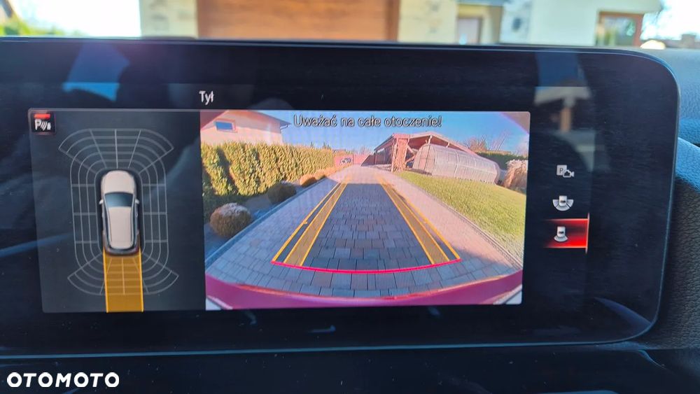 Mercedes-Benz Klasa B 180 Progressive 7G-DCT - 32