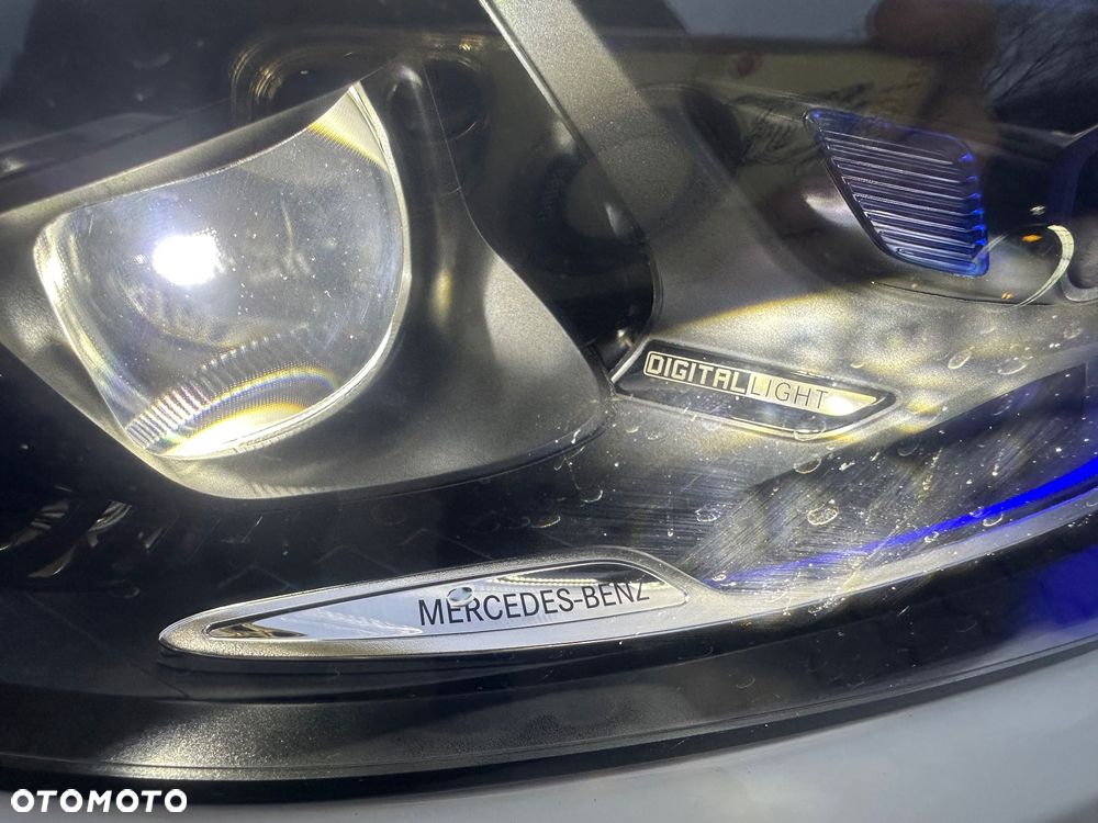 Mercedes-Benz GLC 200 d 4Matic 9G-TRONIC Avantgarde Advanced - 3